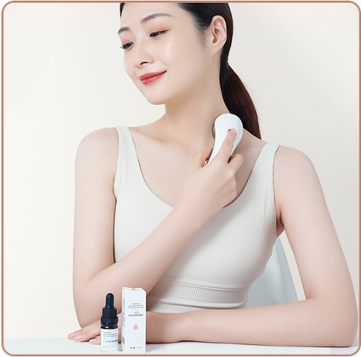 3 AiYiSheng Light Massage Oil for Soothing Skin.jpg